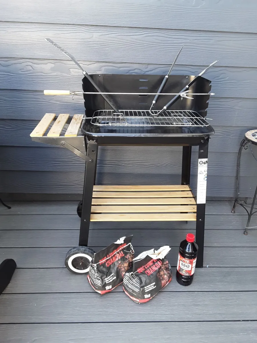Barbecue - Image 1