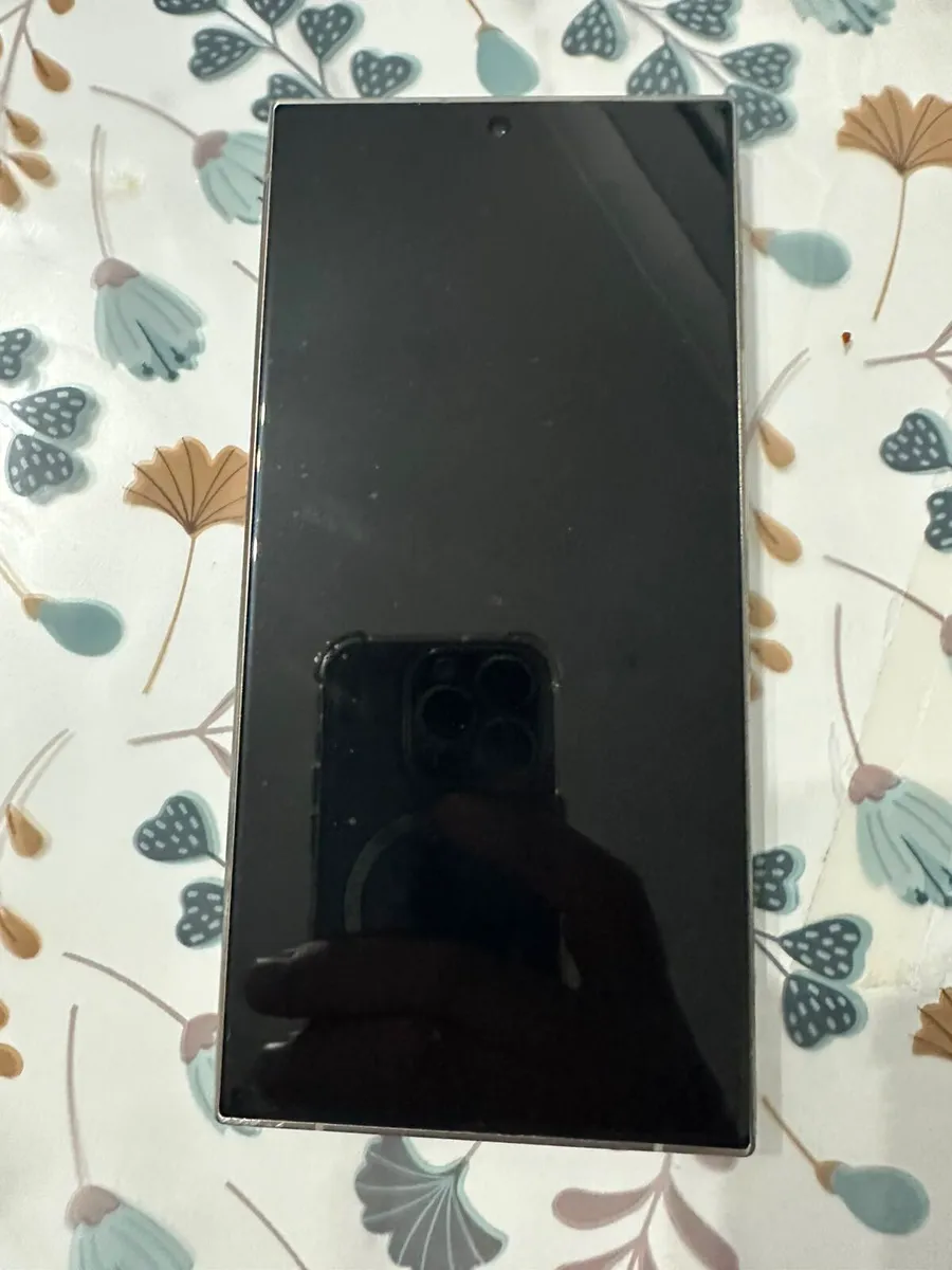 Samsung Galaxy S24 Ultra - Image 2