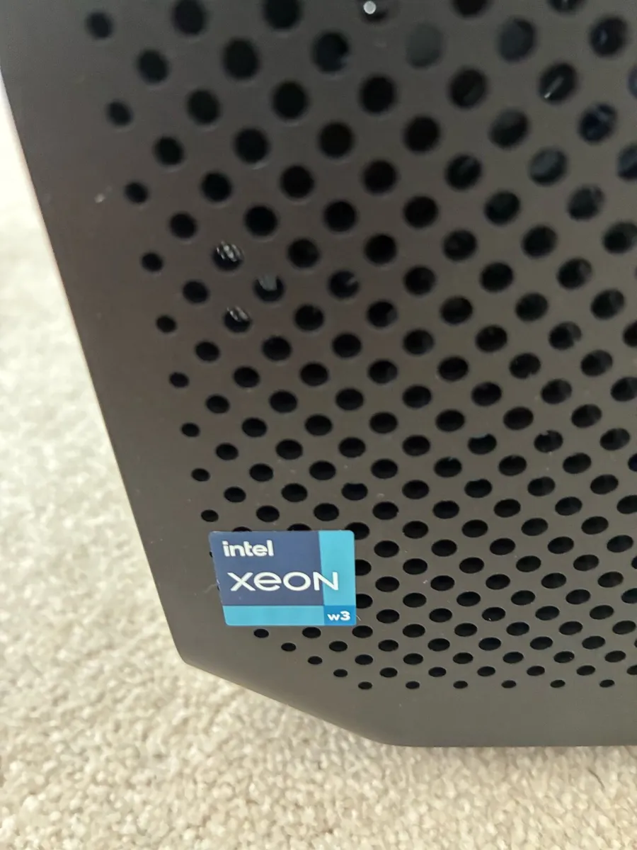 HP Z4 G5 PC - Image 2
