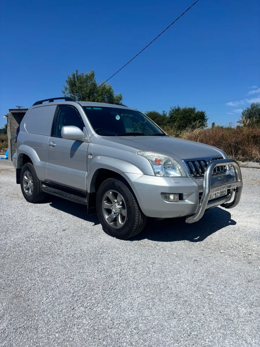 2007 Land Cruiser - Image 1