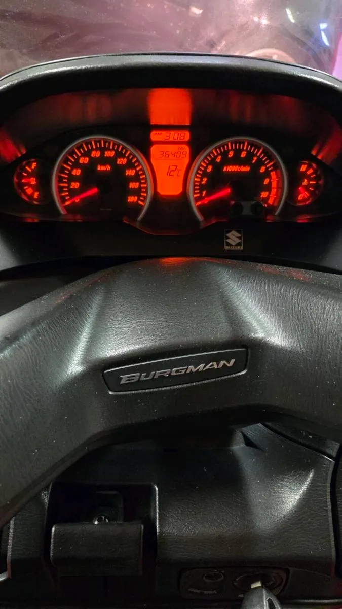 Suzuki Burgman - Image 4