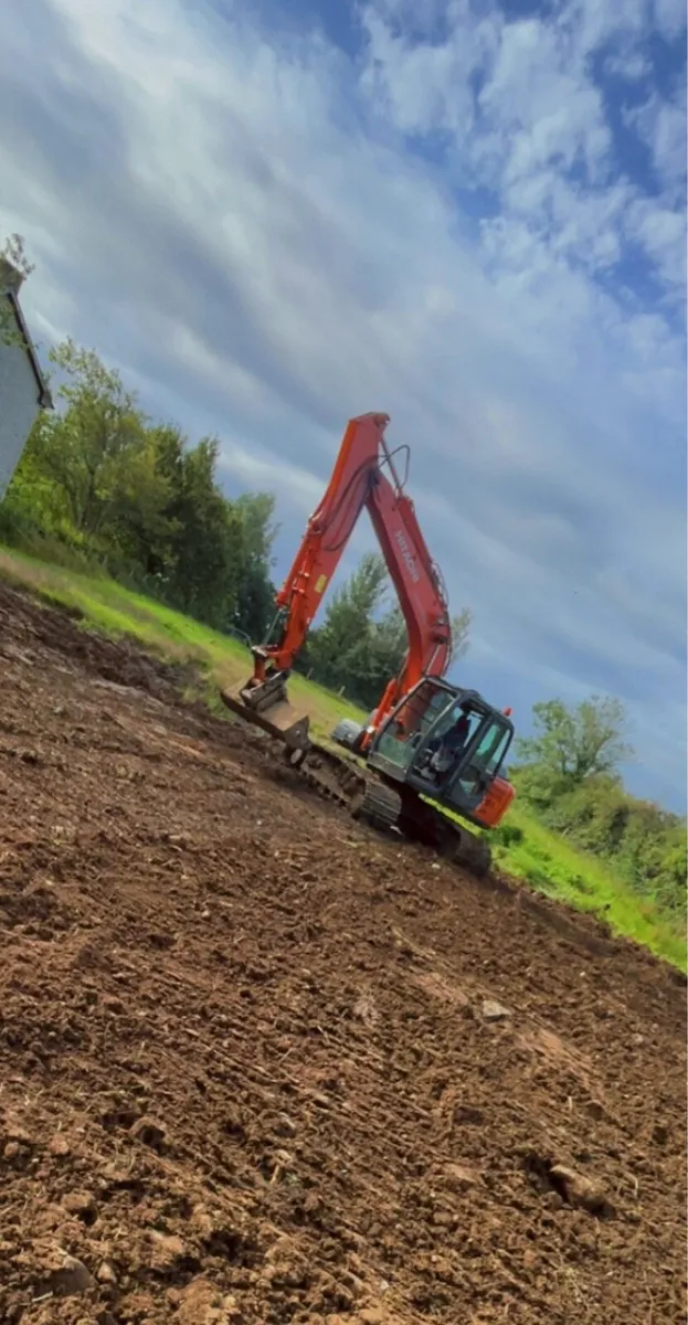 Mini Digger Hire with driver - Image 3