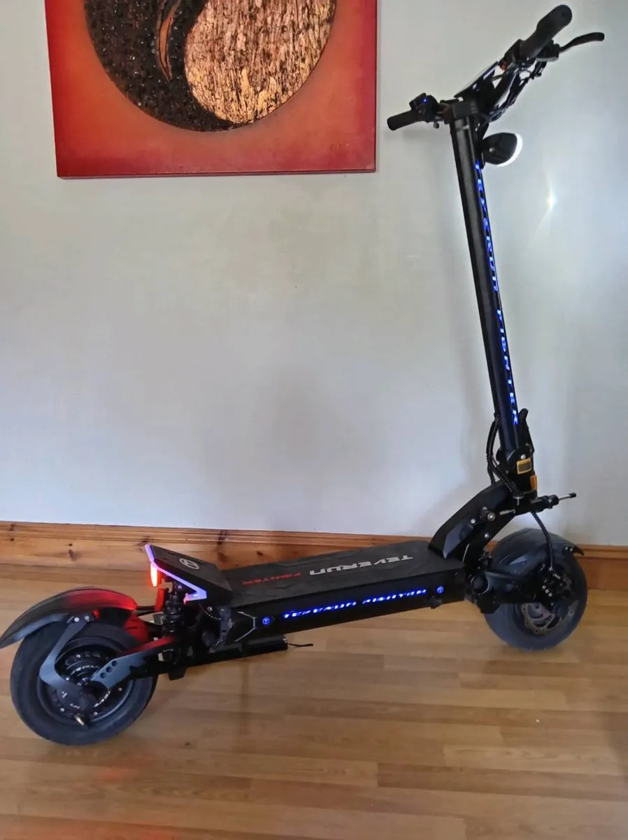 Scooter Teverun Fighter 11 EXTS Included Trade In - Image 1