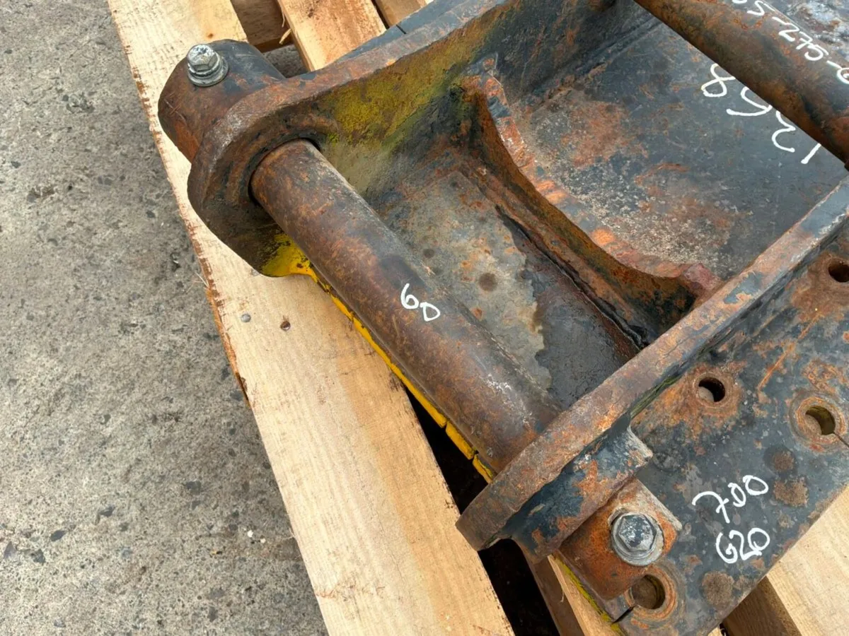 13 tonne Hammer cradle.....65mm pins.......1368. - Image 4