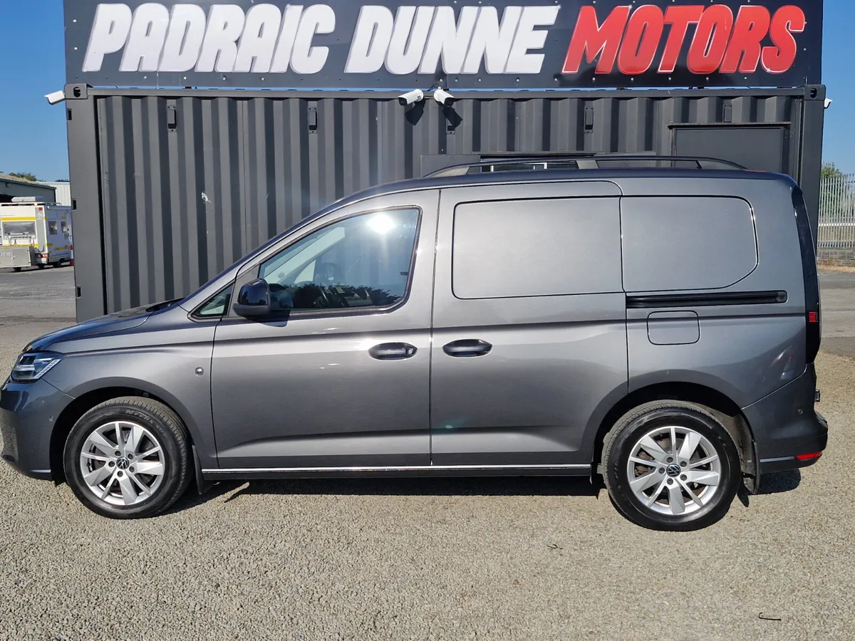 221 Volkswagen Caddy Edition AUTOMATIC 122BHP - Image 2