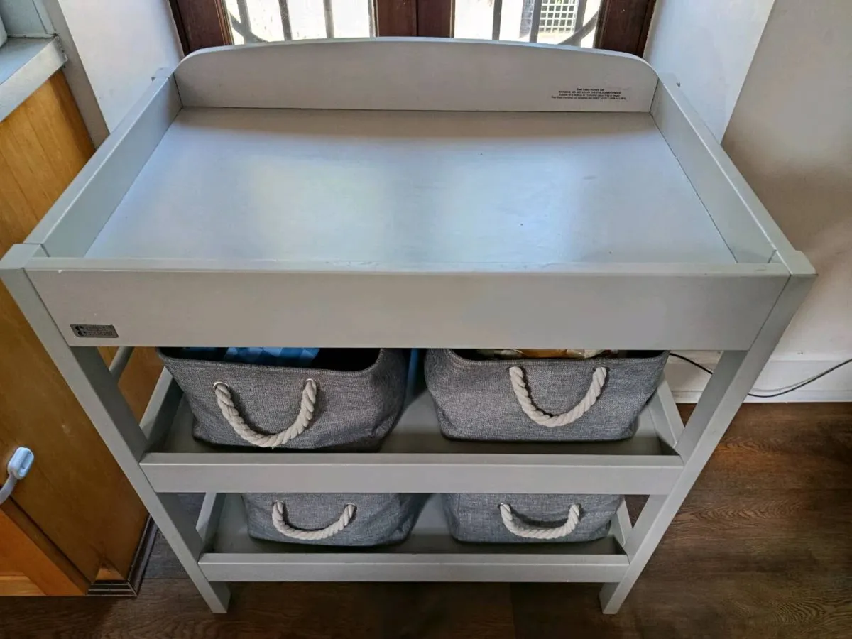 East Coast Baby Changing Table - Image 4
