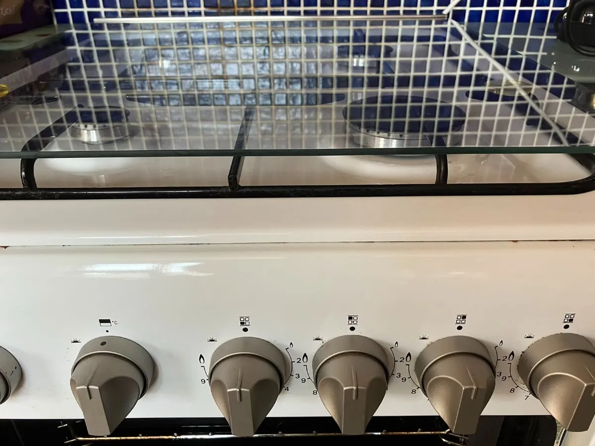 Gas Cooker (Mains Gas) - Image 2