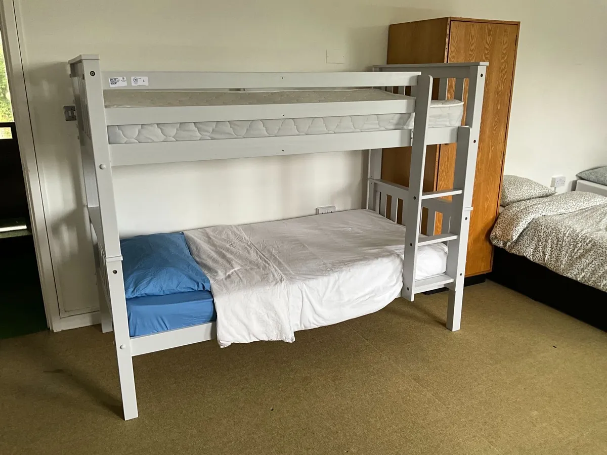 Online Auction Of Student Accommodation Furniture - Image 3