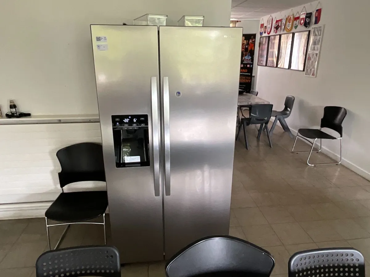 Online Auction Of Student Accommodation Furniture - Image 1