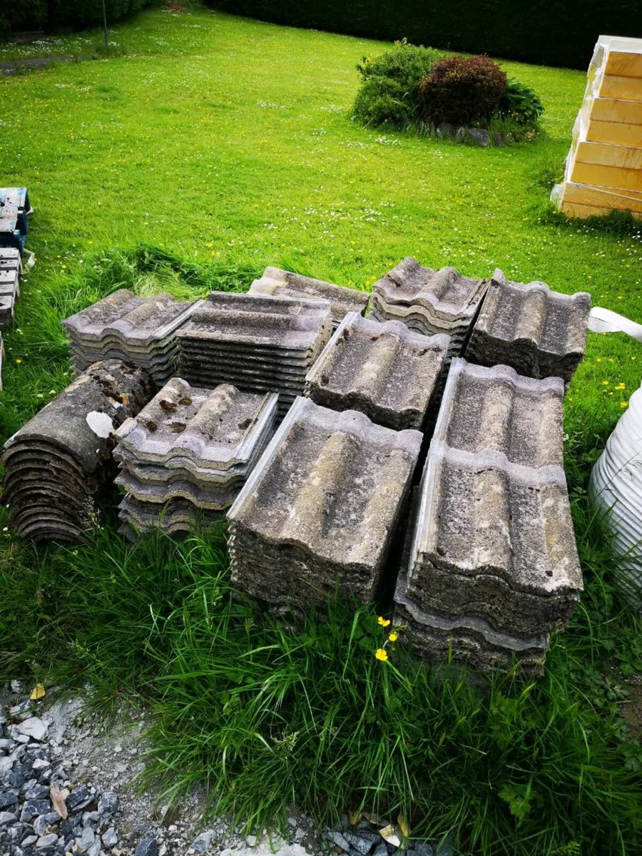 Redland 50 roof tiles - Image 2