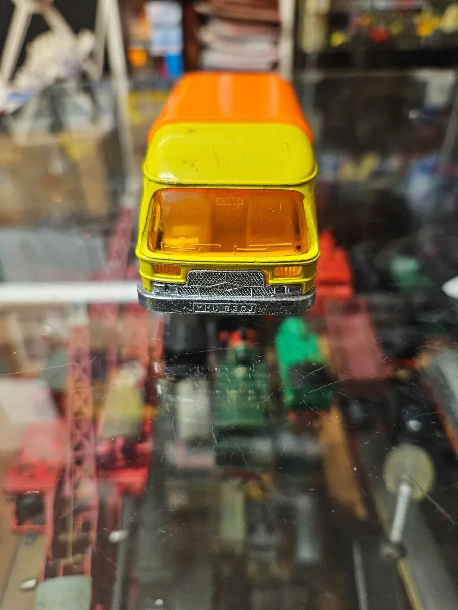 Matchbox Superkings Camper Van - Image 1