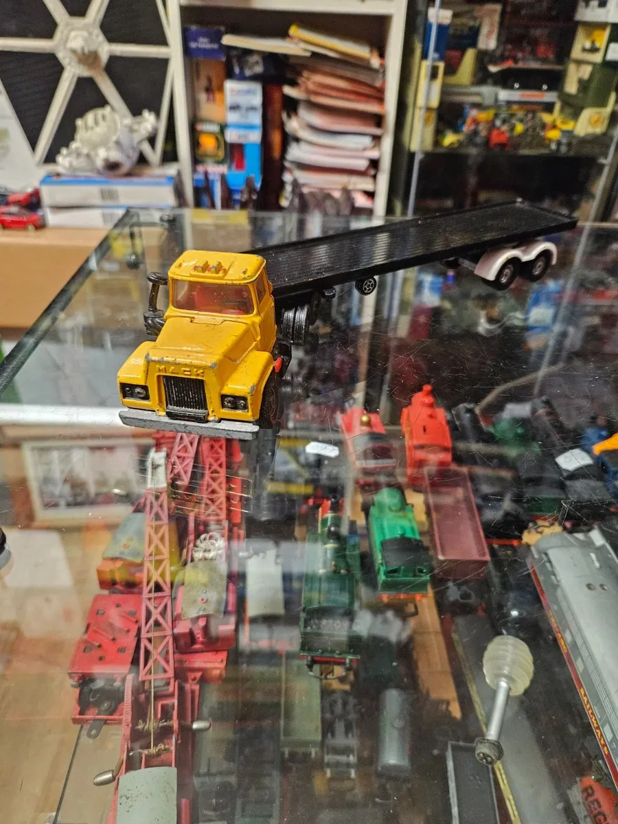 Corgi 1970's Truck - Image 2