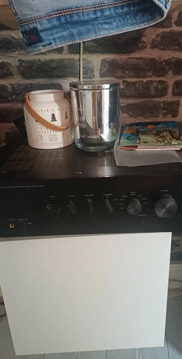 Yamaha Amplifier and speakers - Image 2