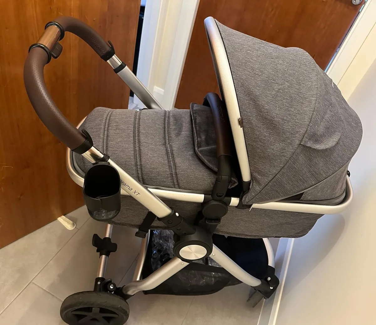 Baby pram / pushchair - Image 1