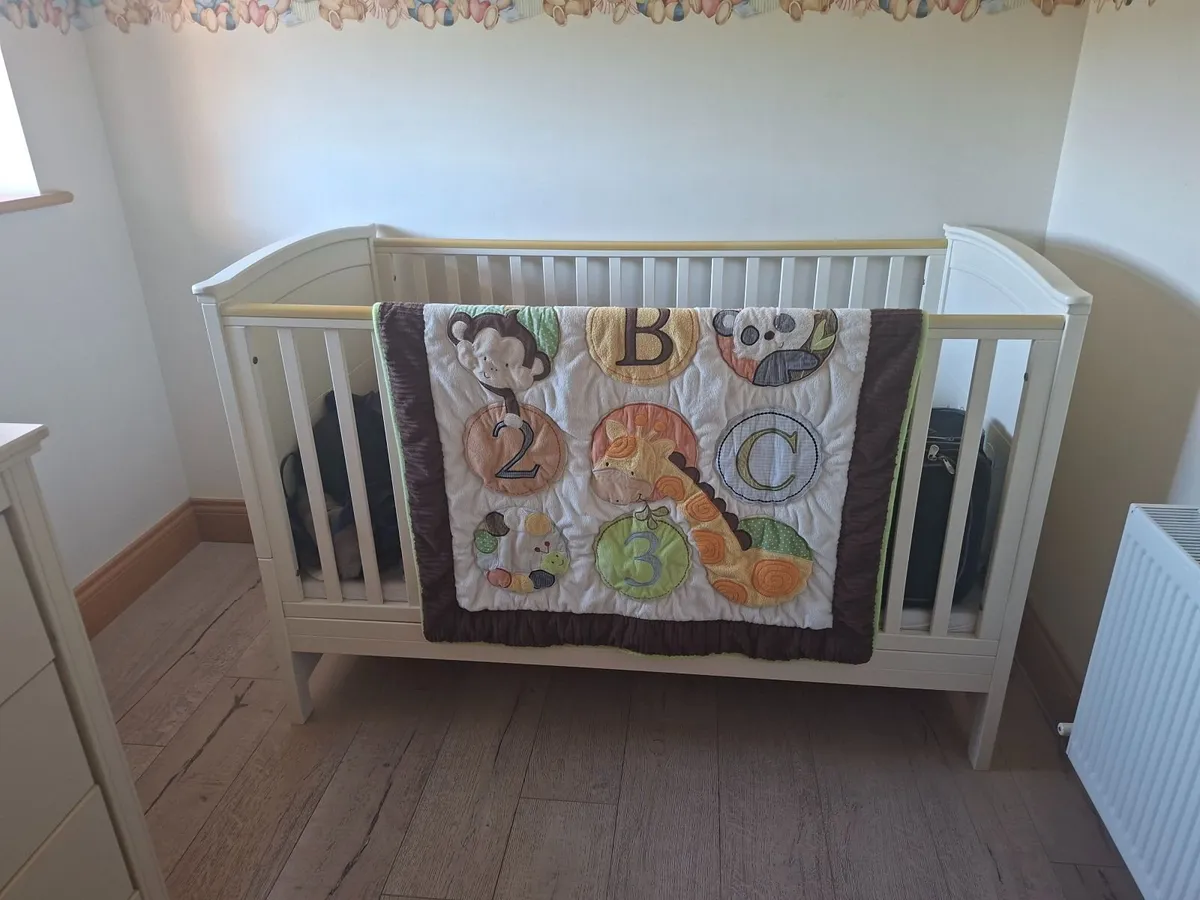 New born bedroom - Image 3