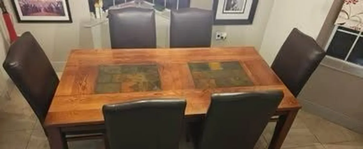 Dining table & Chairs - Image 3