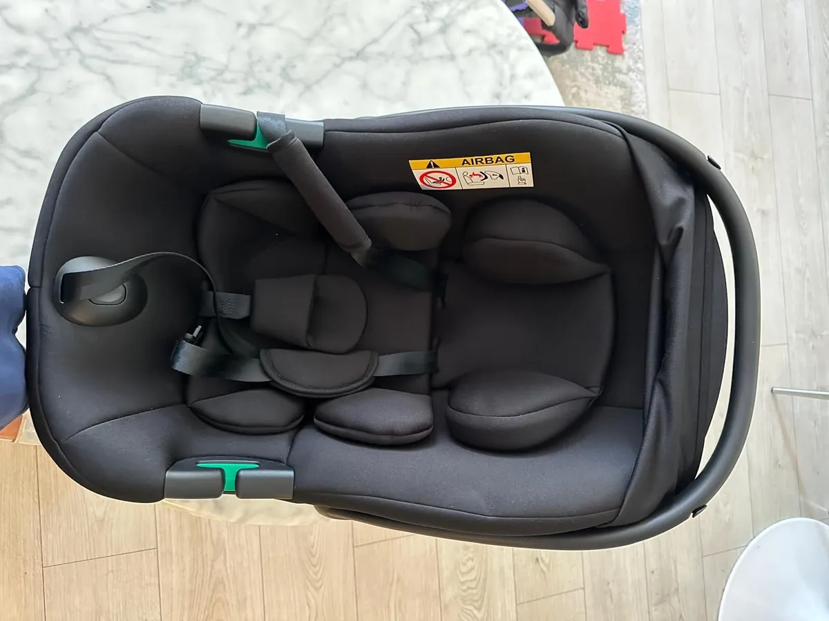 Baby car seat - Image 2
