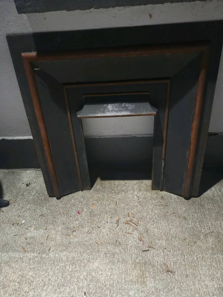 Vintage style fireplace - Image 1