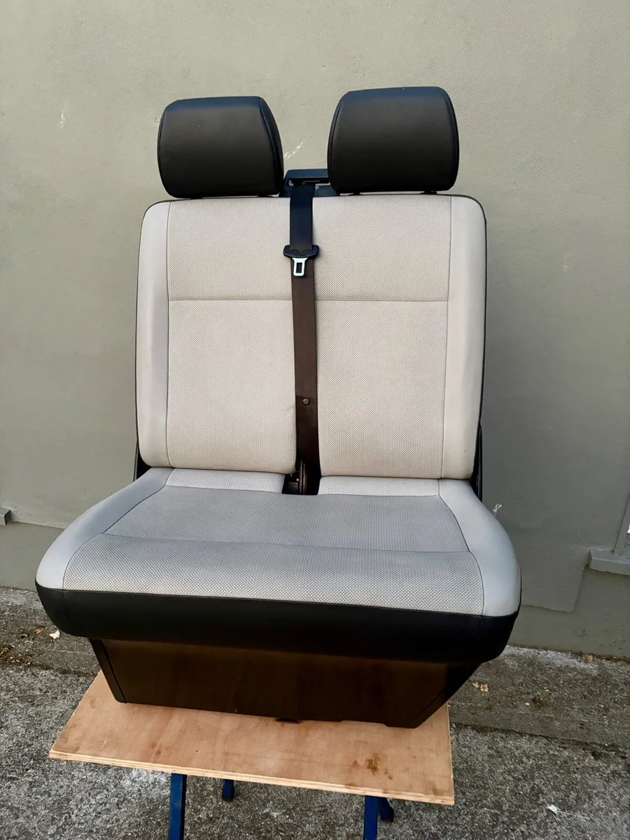 Volkswagen Transporter T6 double seat - Image 1