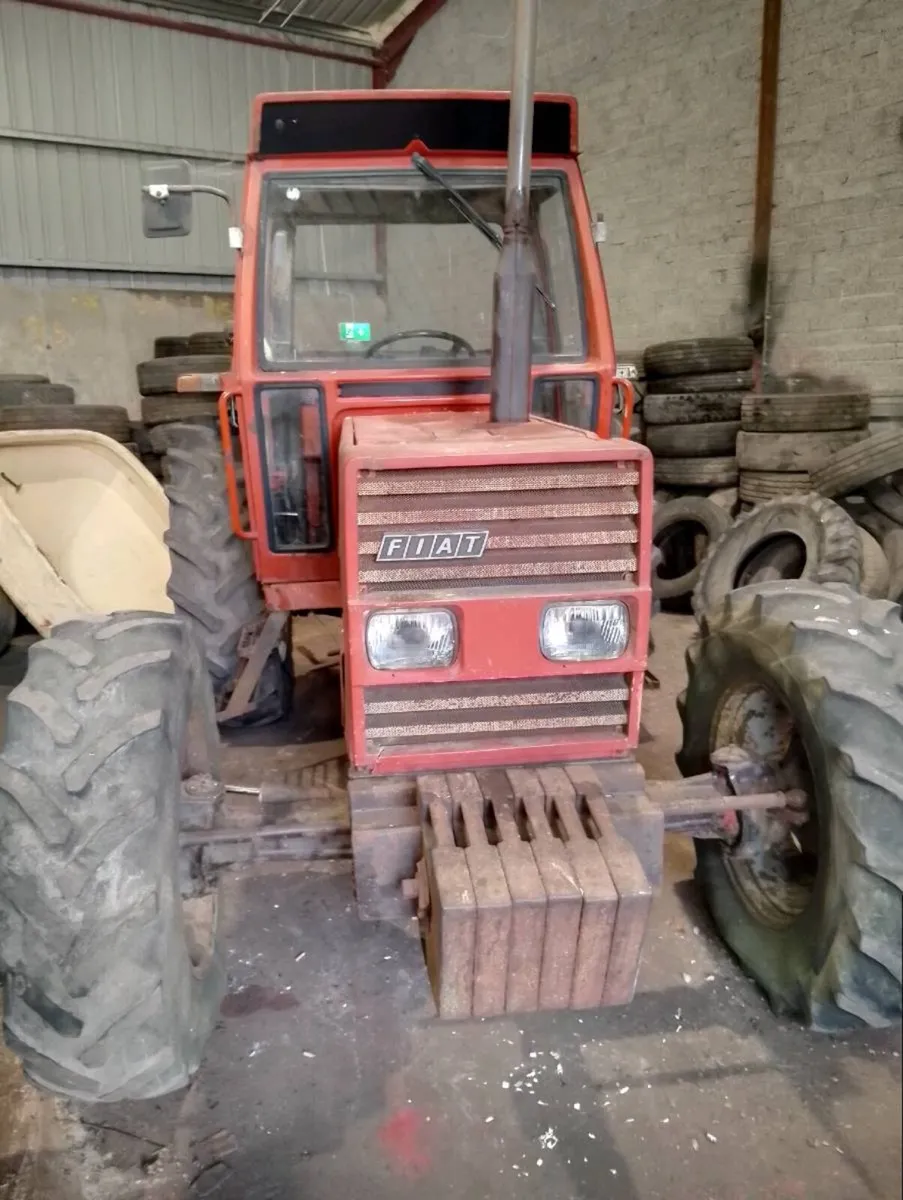 FIAT 880DT 4WD TRACTOR - Image 1
