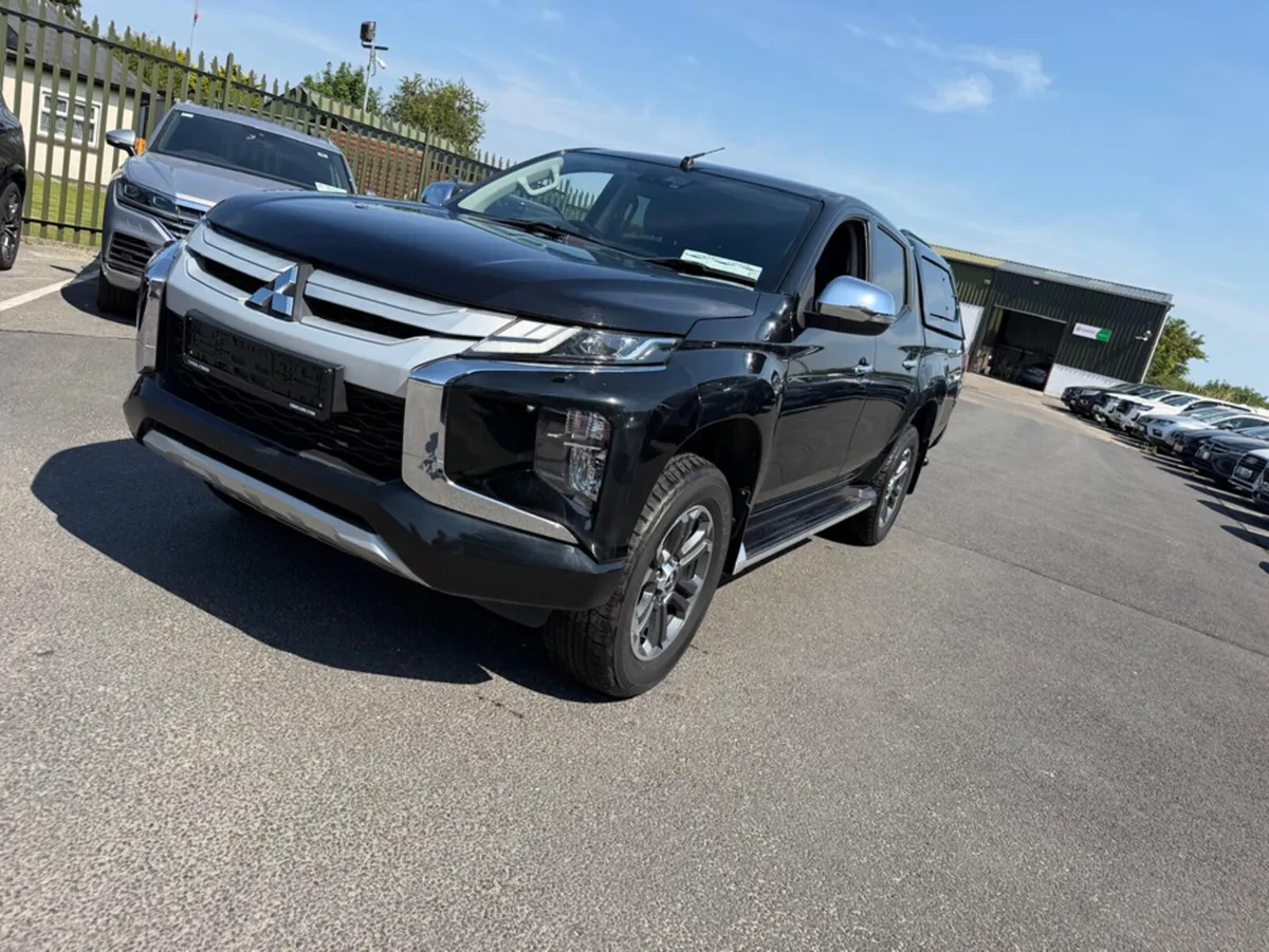 Mitsubishi L200 BARBARIAN DI-D AUTO DCB - Image 3