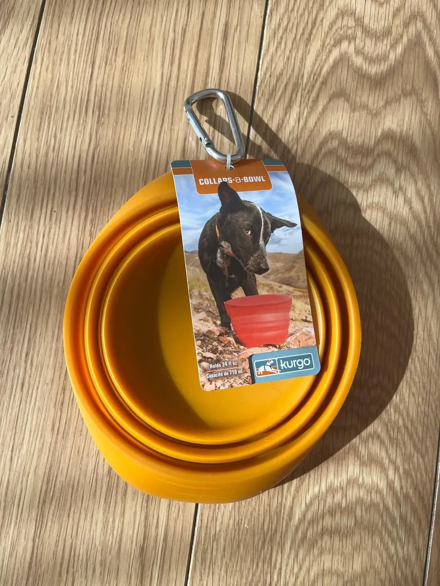 Foldable Travel Dog Bowl - Image 1