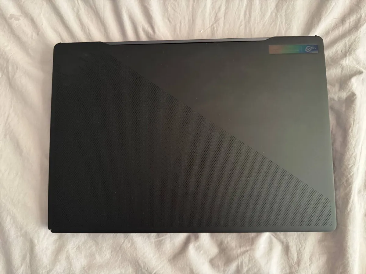 ASUS ROG Zephyrus M16 (i9-13900H,RTX4070,16GB/1TB) - Image 1