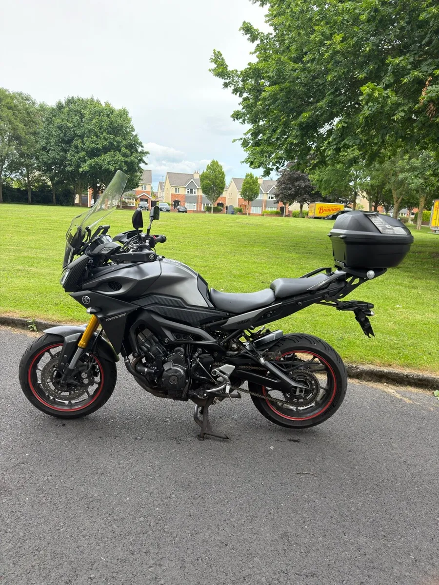 2015 Tracer 900 - Image 3