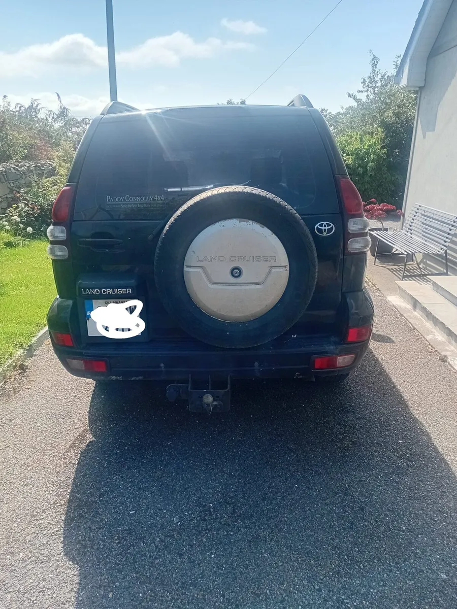 2008 toyota land cruiser - Image 2