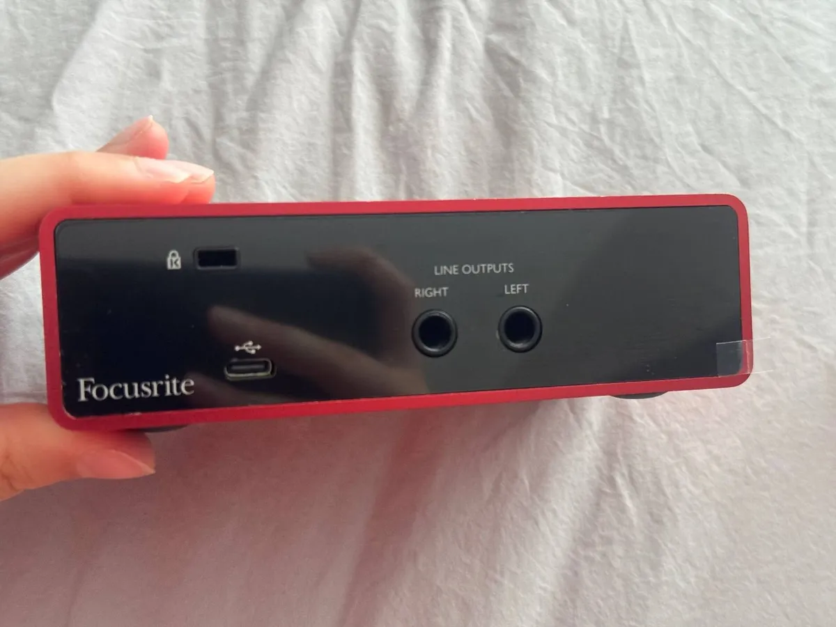 Focusrite Scarlett Solo 3rd Gen Audio Interface - Image 4