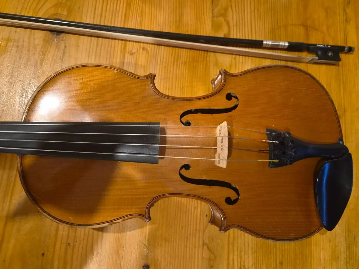 Violin - Image 1