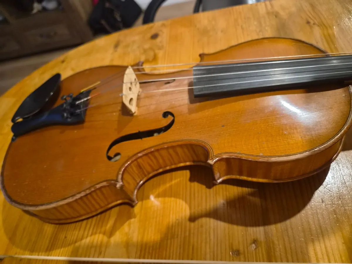 Violin - Image 3
