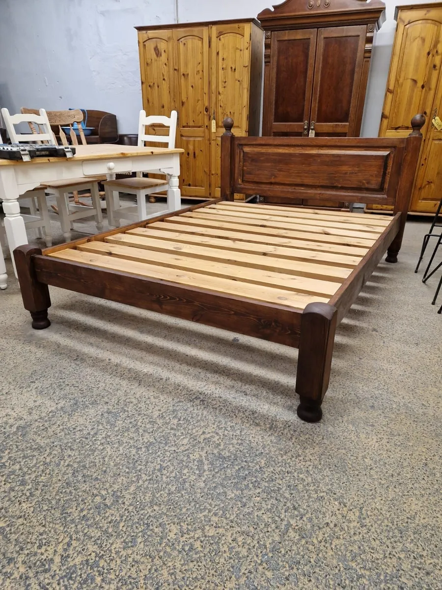 Pine double bed, matching pair bedside lockers - Image 4