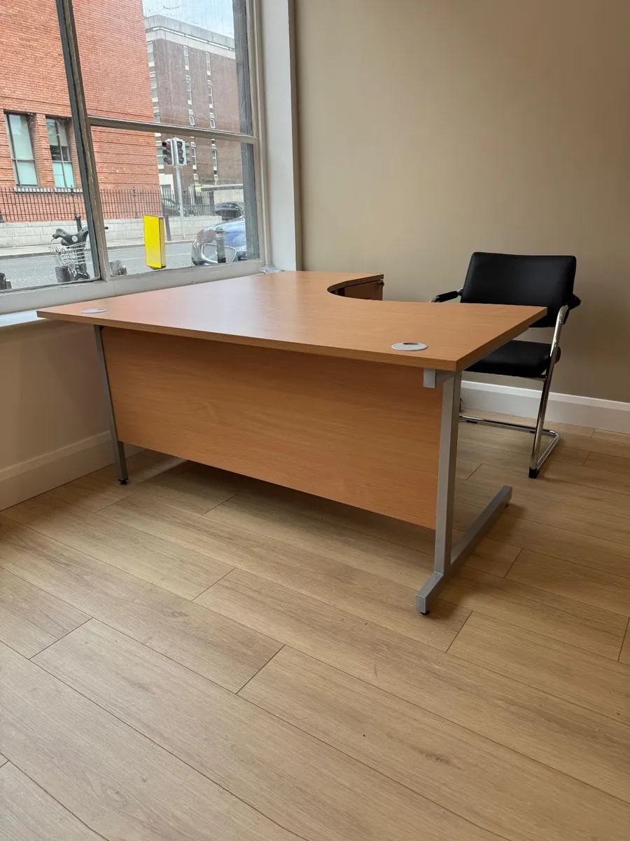 Ashford 1600mm Left and right Hand Office Desks - Image 1
