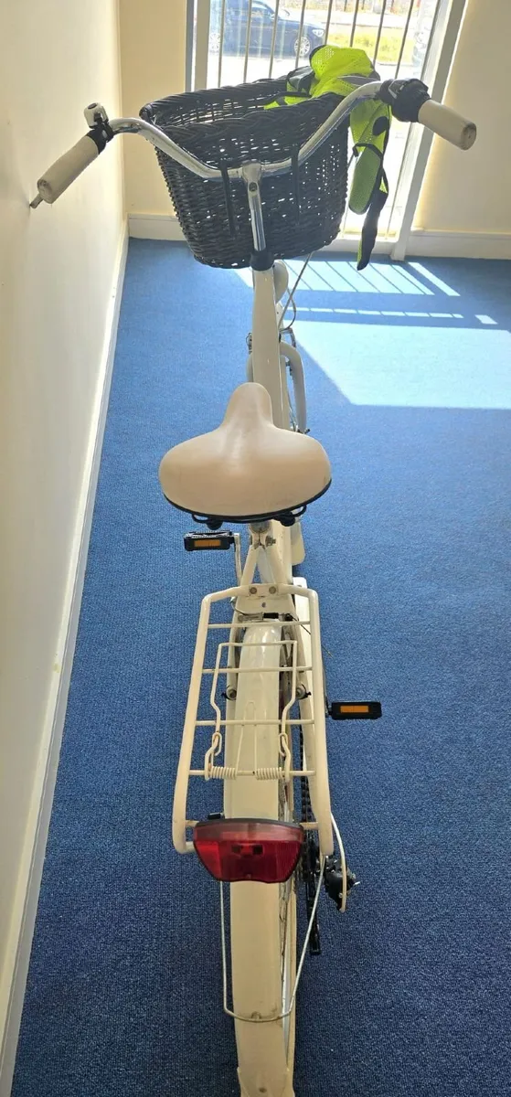 Bike - Image 3