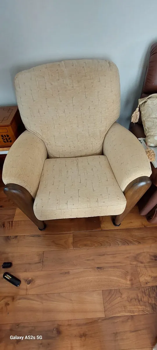 3 piece suites - Image 3