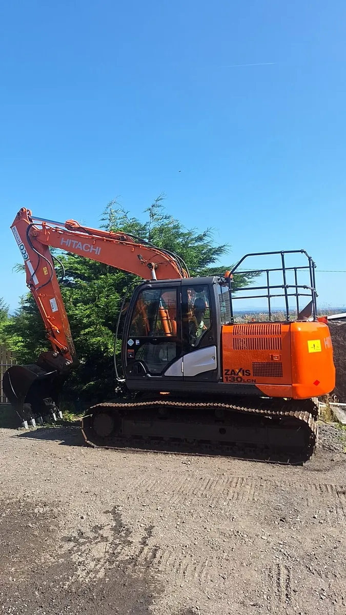 Hitachi 130 d5 - Image 1