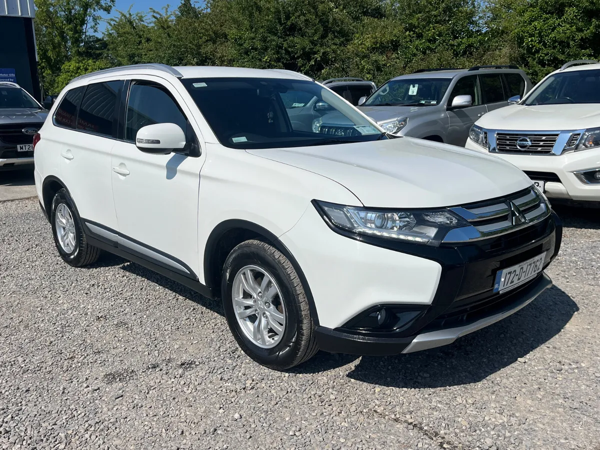 2017 MITSUBISHI OUTLANDER 4WD *NO VAT* - Image 1