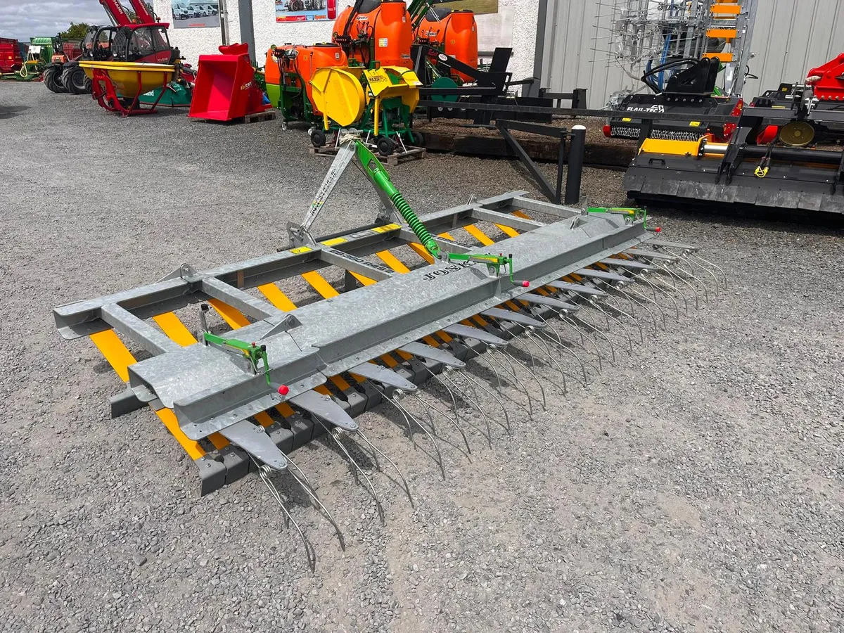Joskin 3.6 metre Galvanised Meadow Aerator - Image 1
