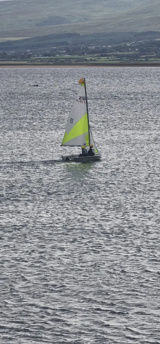 DINGHY 'S - Image 2