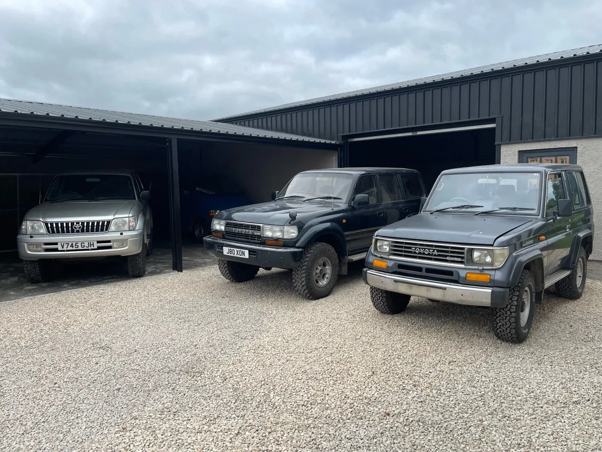 4x4 toyota hilux / landcruiser wanted 60/70/80