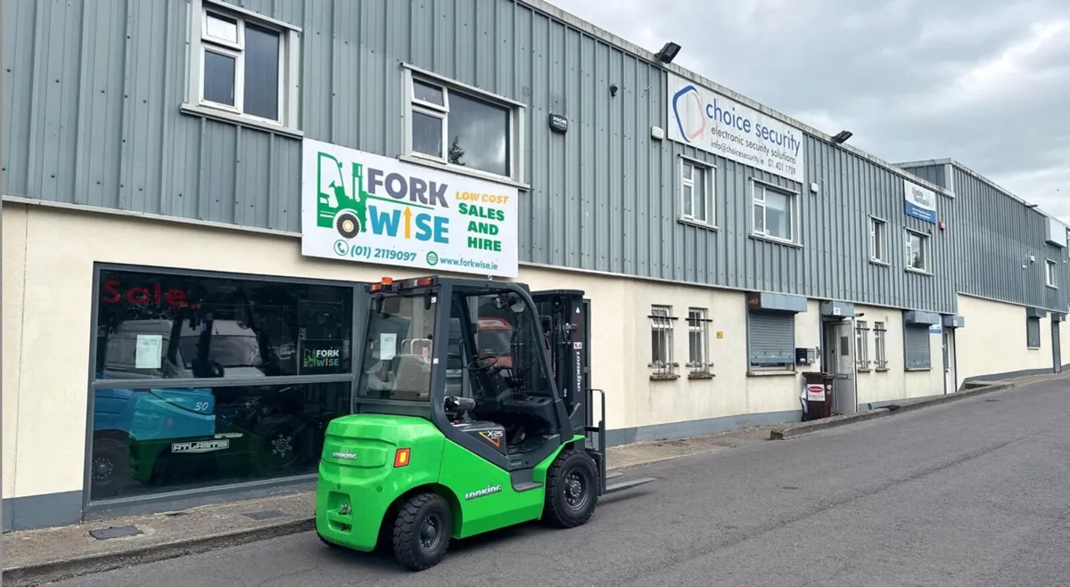 Lonking CPD25 2.5 Tonne Electric Forklift - Image 3