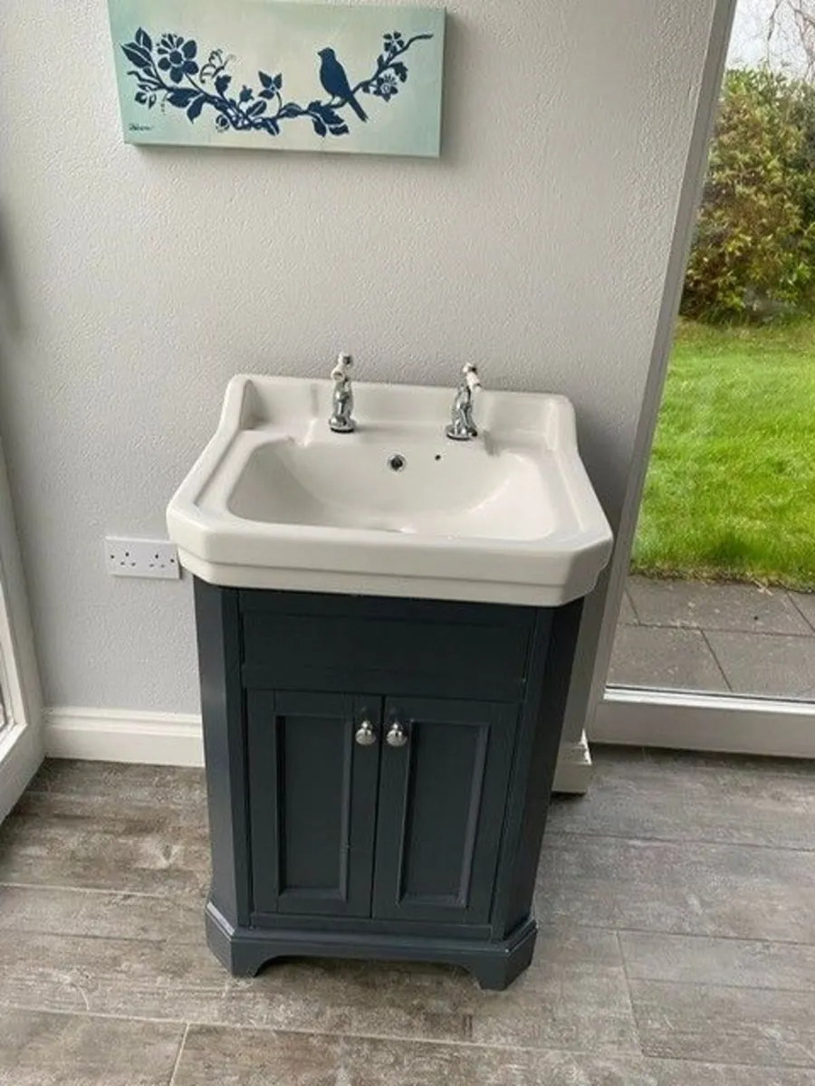 Bathroom Vanity Unit Tavistock €450 ono - Image 1