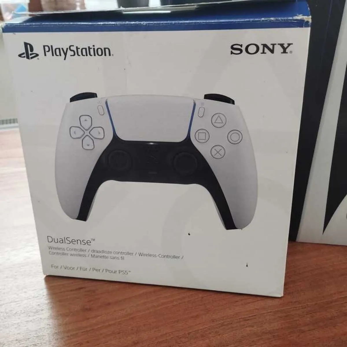 PS5 Digital Edition + 2 Controllers + Box - Image 3
