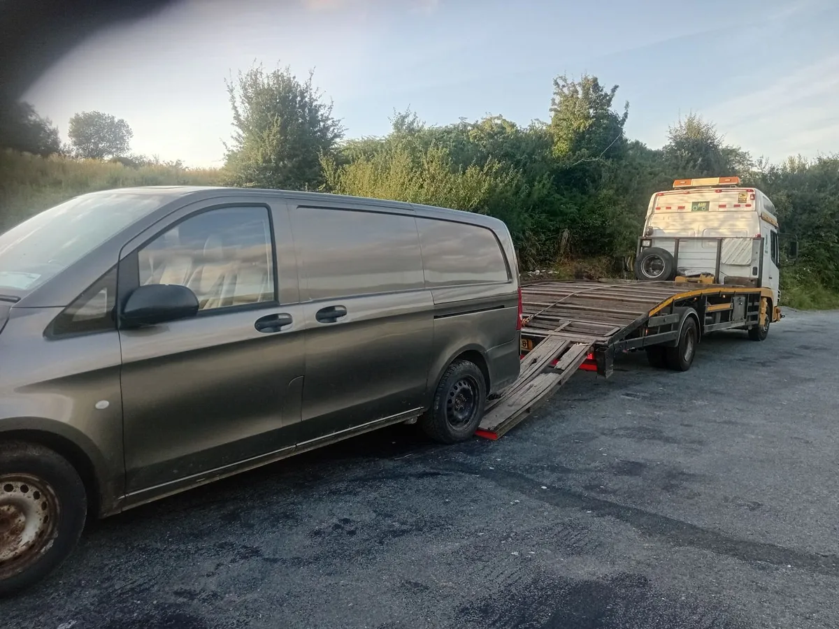 Mercedes  vito. Chassis  and  cab. - Image 3