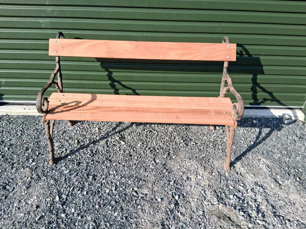 Garden bench - Image 1