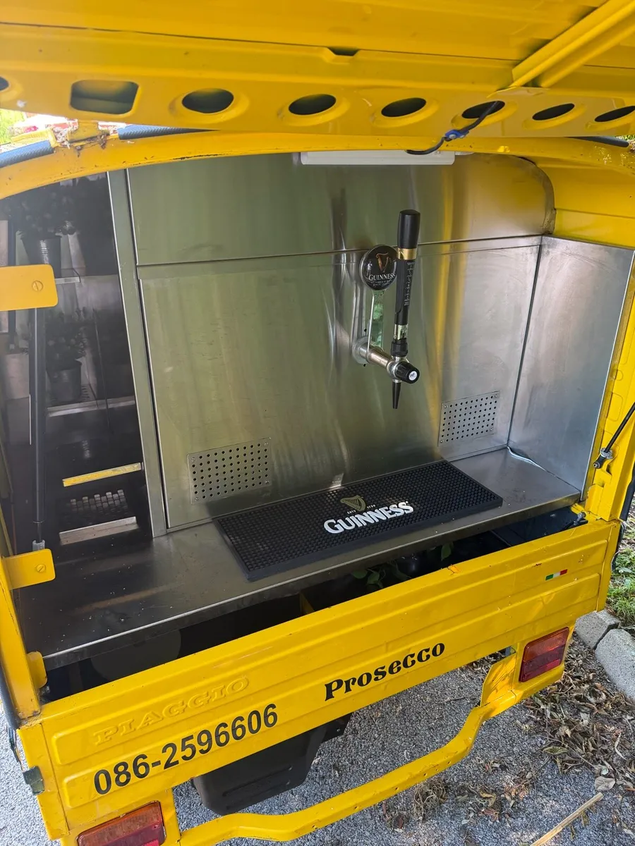 Mobile bar equipment Guinness Coors Prosecco - Image 2