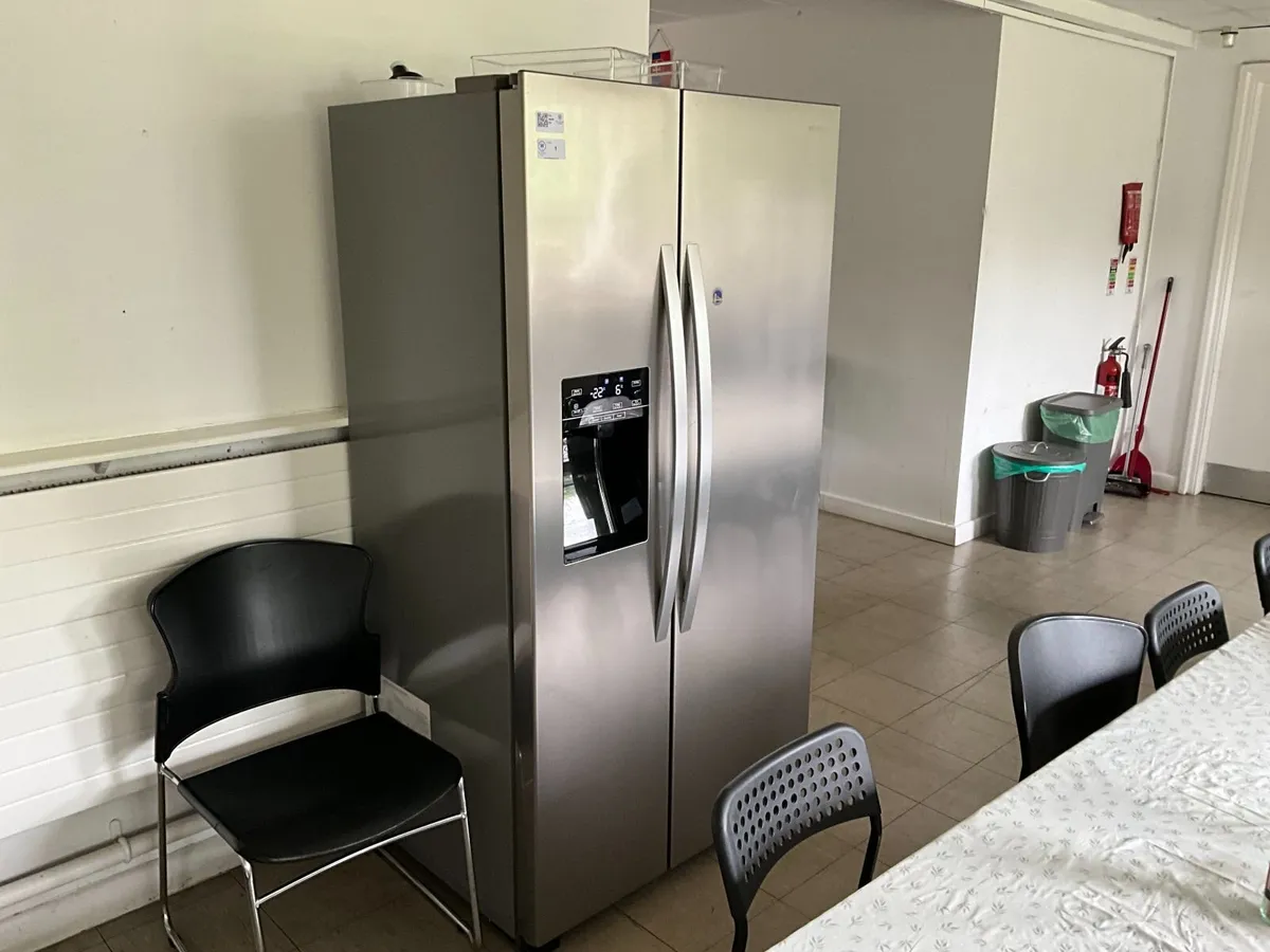 Online Auction Of Student Accommodation Furniture - Image 2