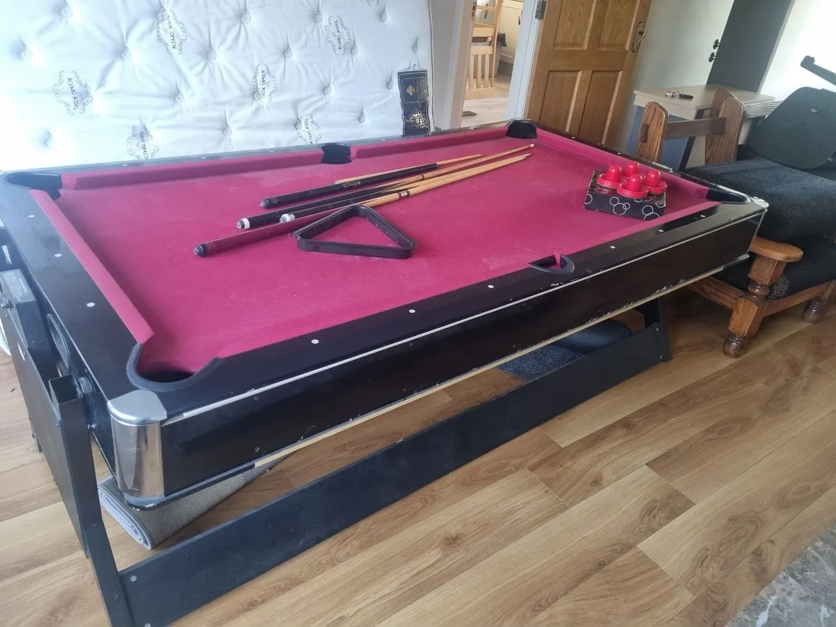 Pool table - Image 2