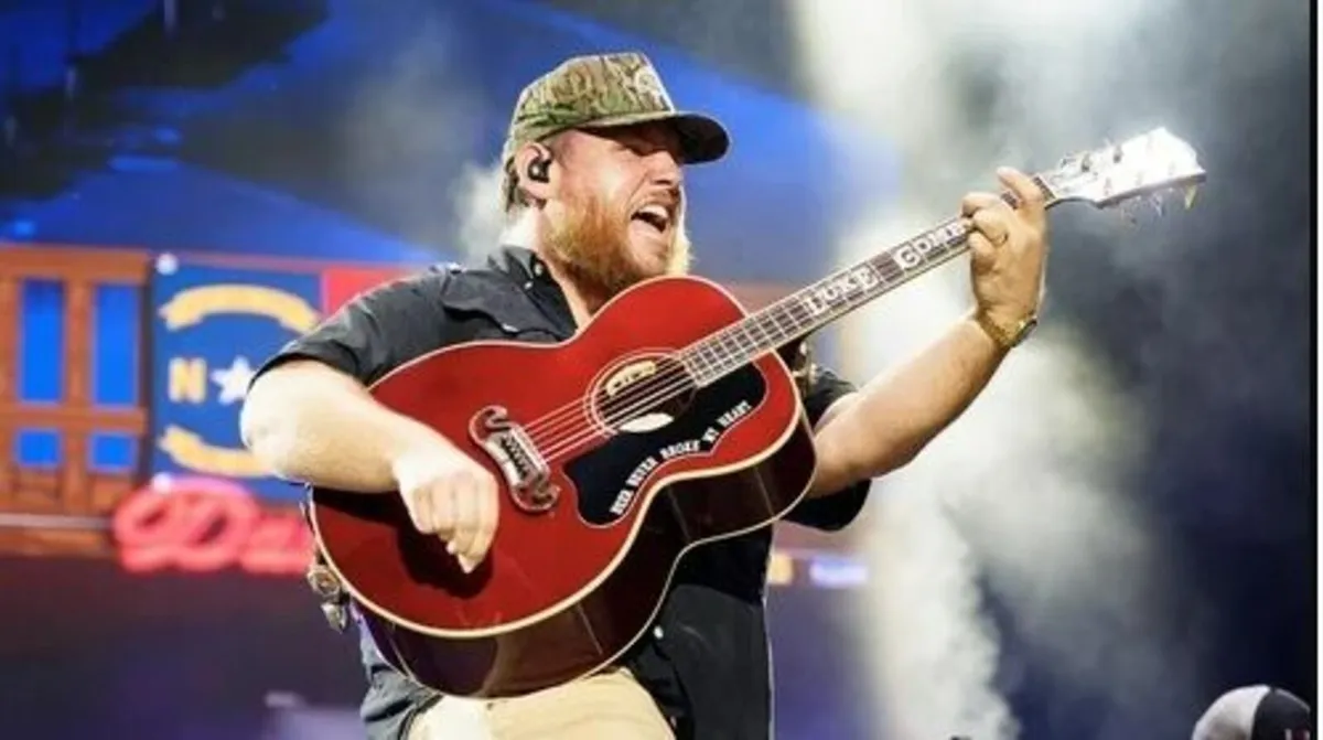 Luke Combs Slane Castle this Sunday